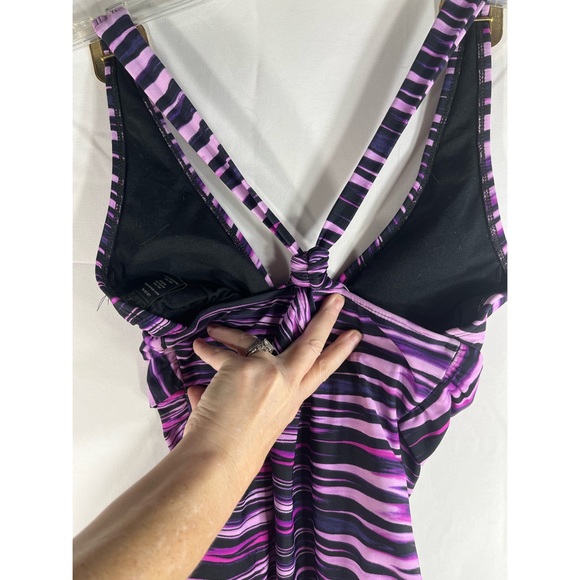 NWOT Catalina Women’s Swimsuit Purple Stripe Sz XL (12-14) Still Has Protection - Picture 5 of 9